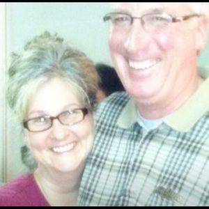 Meet your Posher, Loretta